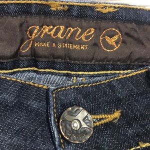 Grane dark blue slim cut jeans, barely worn